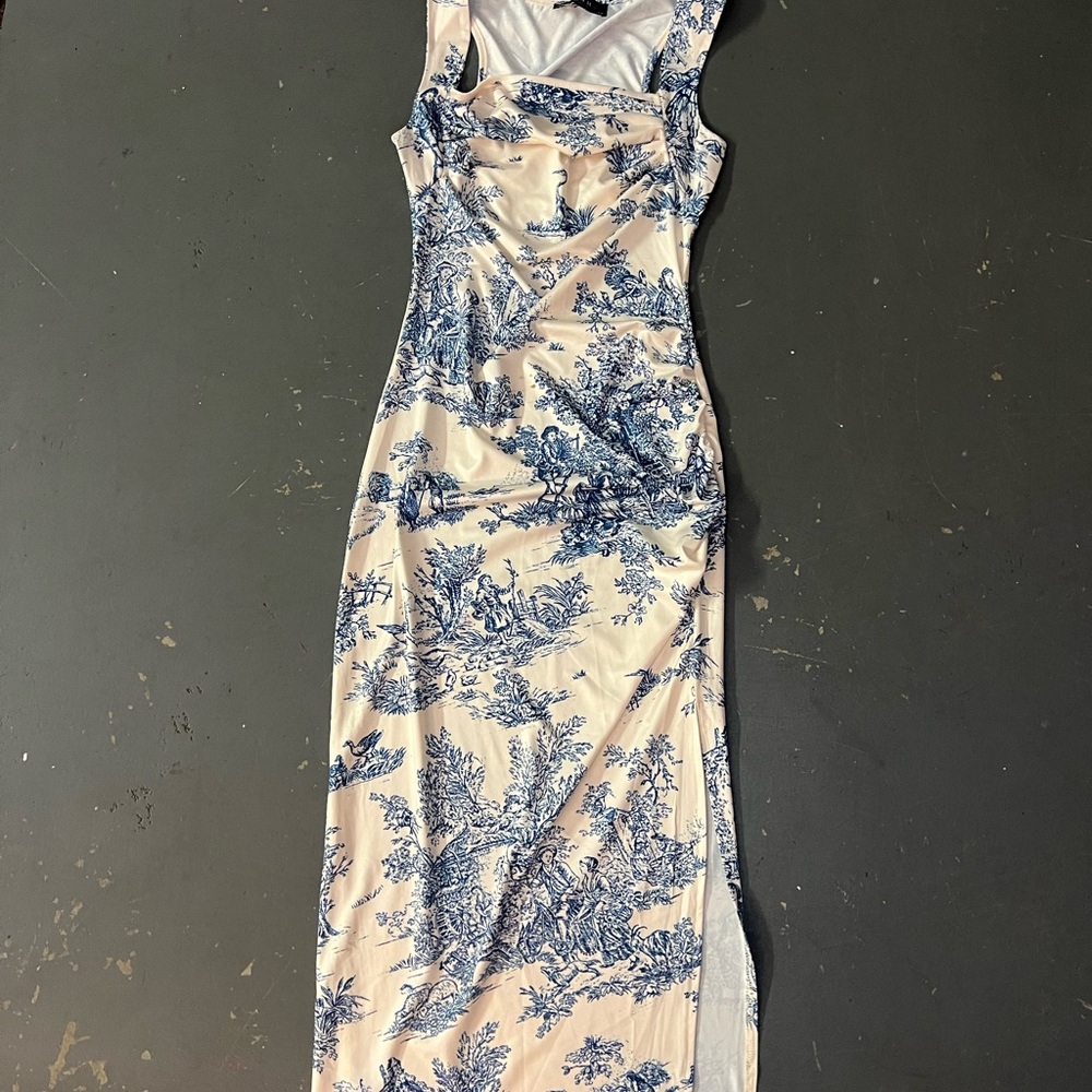 Cider Blue and White Patterned Midi Dress